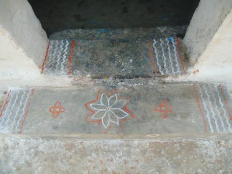 562266_642215682877_1811206620_n